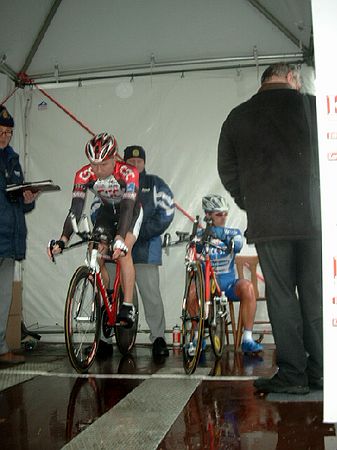 Driedaagse West-Vlaanderen<br />5 maart 2004<br />Proloog in Bellegem<br />Foto: Siegie (www.jurgenvangoolen.be)