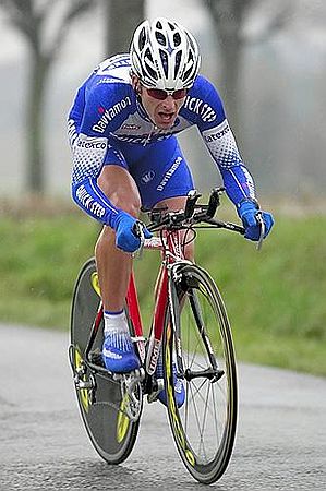 Driedaagse West-Vlaanderen<br />5 maart 2004<br />Proloog in Bellegem<br />Foto: Luc Claessen (www.actiefotos.be)