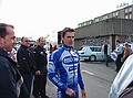 Dwars door Vlaanderen<br />24 maart 2004<br />Servais bij het hotel in Gent<br />Foto: Evert de Moor