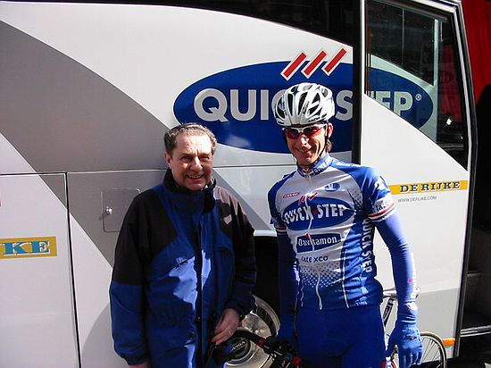 Dwars door Vlaanderen<br />24 maart 2004<br />Servais samen met Willy de Moor<br />Foto: Evert de Moor