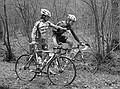 Parijs - Roubaix<br />11 april 2004<br />Servais met pech in het bos van Wallers <br /><br />FOTO: Michel Wortman