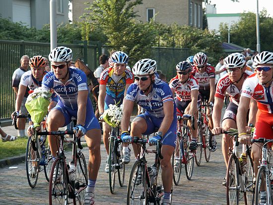 Draai van de kaai - Roosendaal<br />2 augustus 2004