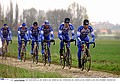 Verkenning parcours Parijs - Roubaix<br />9 april 2004<br /><br />Foto: Tim de Waele - ISO SPORT