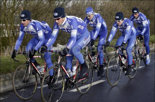 24 februari 2004<br />Verkenning parcours Omloop Het Volk<br />FOTO: COR VOS