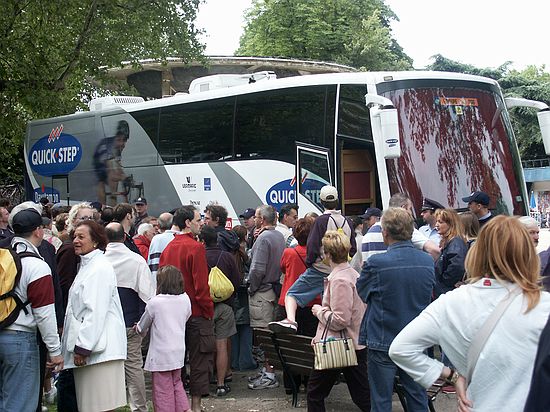 Tour de France<br />4 juli 2004<br /><br />Heel veel publiek vanmorgen bij de start in Luik