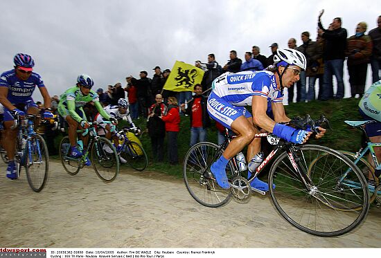 Parijs - Roubaix<br />10 april 2005<br /><br />Foto: Tim de Waele