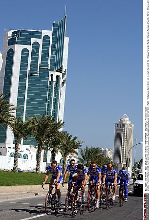Ronde van Qatar <br />27 & 28 januari 2005<br />Training<br /><br />FOTO: TIM DE WAELE