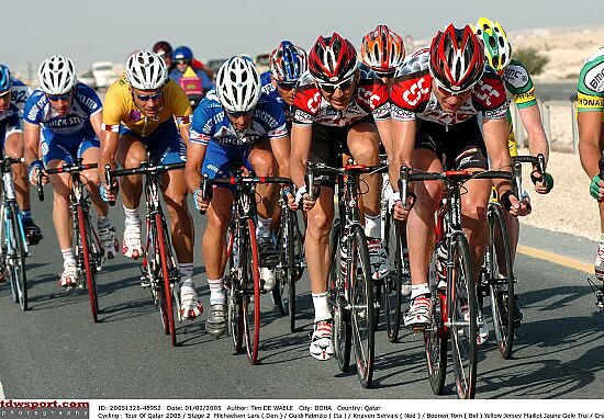Ronde van Qatar<br />dinsdag 1 februari 2005<br />2e etappe: Camel Race Track - Qatar Olympic Committee<br /><br />FOTO: TIM DE WAELE