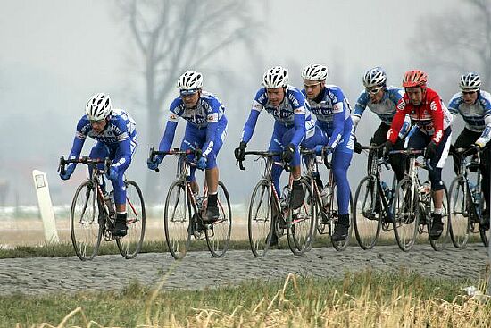 Omloop Het Volk<br />26 februari 2005<br /><br />Foto: florian & susanne schaaf<br />http://www.cyclingpictures.de