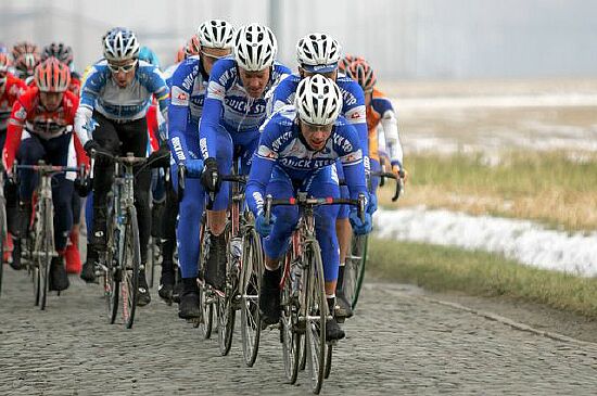 Omloop Het Volk<br />26 februari 2005<br /><br />Foto: florian & susanne schaaf<br />http://www.cyclingpictures.de