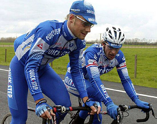 Verkenning Parijs-Roubaix<br />vrijdag 8 april 2004<br /><br />Foto: FOTONEWS