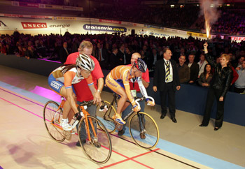 Zesdaagse Rotterdam<br />Afscheidsgala Leontien Zijlaard - Van Moorsel<br />zaterdag 8 januari 2004<br /><br />FOTO: COR VOS