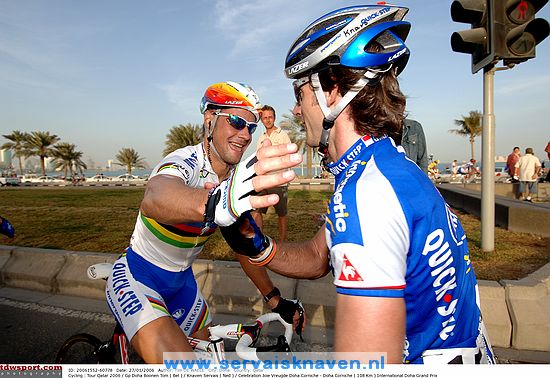 Cycling : Tour Qatar 2006 / GP DohaBOONEN Tom ( Bel ) / KNAVEN Servais ( Ned ) / Celebration Joie VreugdeDoha Corniche - Doha Corniche ( 108 km )International Doha Grand Prix